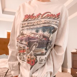 Brandy Melville long sleeve tee